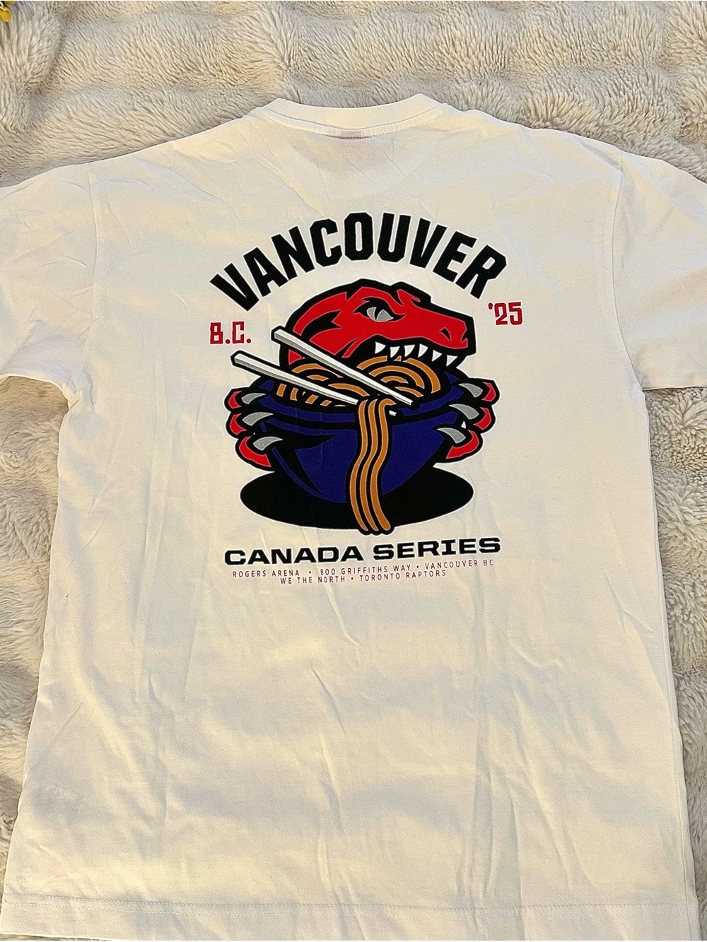 Toronto Raptors- Canada Series Merch - Picture 2 of 5